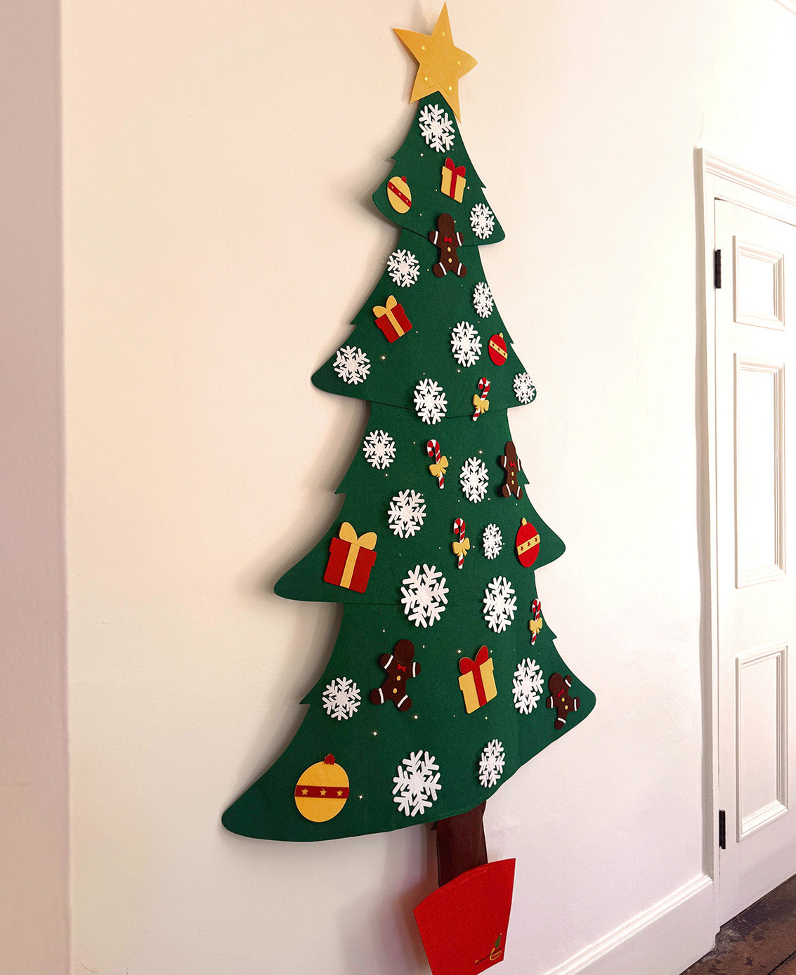 Travelling Christmas Tree 2026 Collection