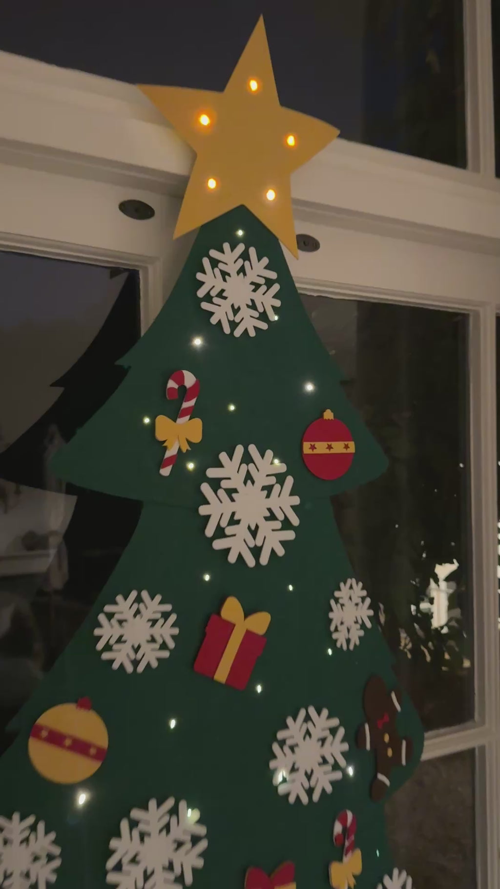 The Travelling Christmas Tree