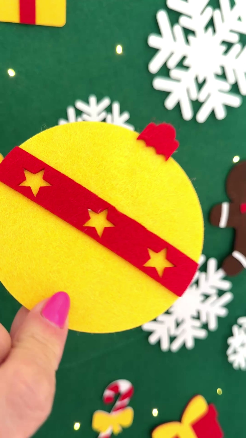 Classic Christmas Decoration Collection